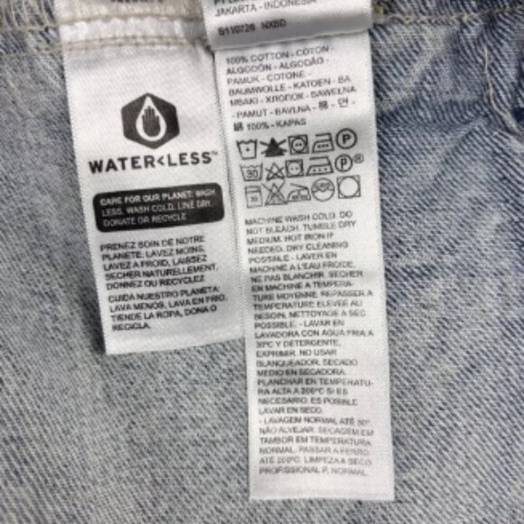 Vintage Levis Light Wash Denim Trucker Jacket Large Distressed Relaxed Fit Large - Picture 10 of 10